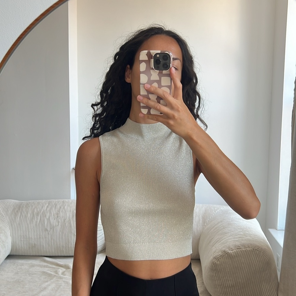 COS Metallic Silver Knit Crop Top - Picture 3 of 6